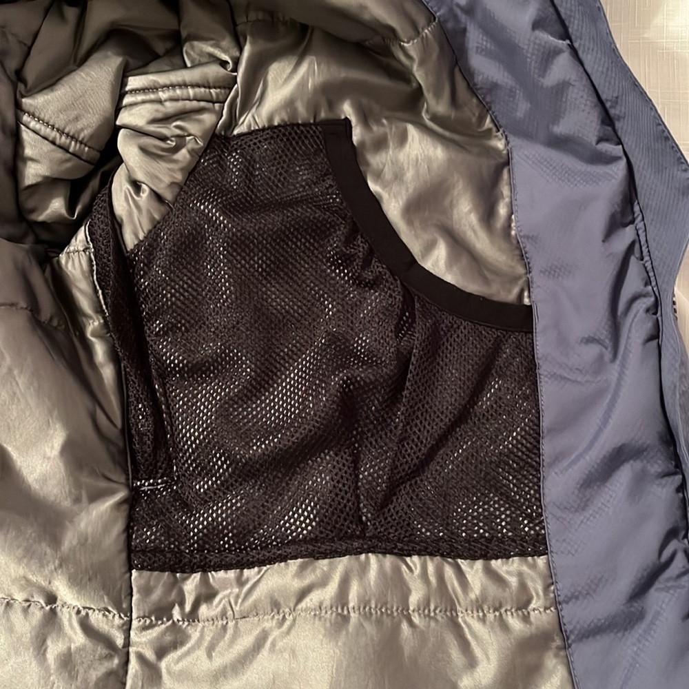 Spyder Axis Ski/Snowboard Jacket, No Size Tag See… - image 8